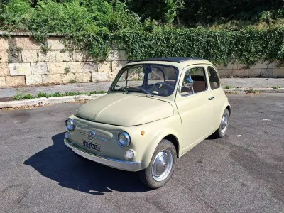Usata Fiat 500 18 CV (13 kW) 1965 Beige Utilitaria