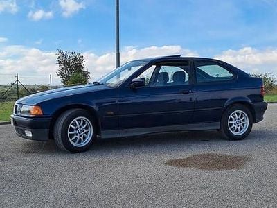 Usata BMW 318 1995 Blu Coupé