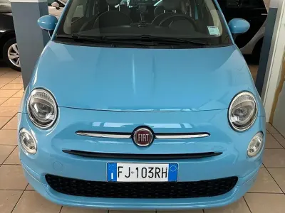 Begagnad Fiat 500 Pop 69 HK (50 kW) 2017 Blå Sedan