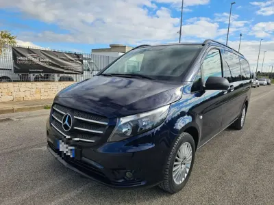 Usata Mercedes Vito 190 CV (139 kW) 2019 Blu Furgone