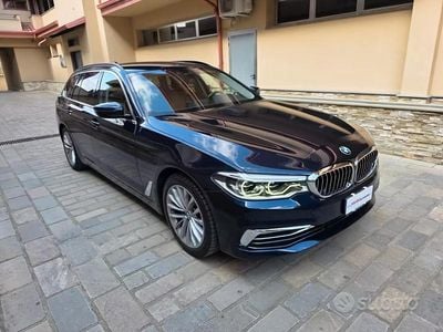 Usata BMW 520 Luxury Line 190 CV (139 kW) 2020 Blu Station wagon