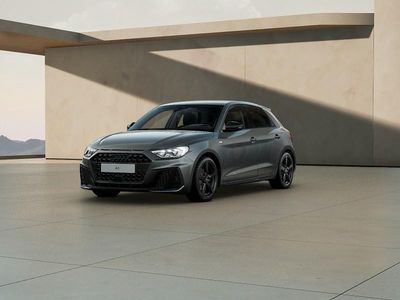 Nuova Audi A1 Sportback Ambiente 116 CV (85 kW) 2026 Grigio chronos metallizzato nero mito me Utilitaria