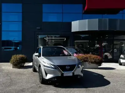 Usata Nissan Qashqai Tekna 140 CV (102 kW) 2024 Argento SUV