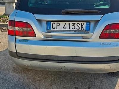 Usata Fiat Stilo 100 CV (73 kW) 2004 Grigio Station wagon