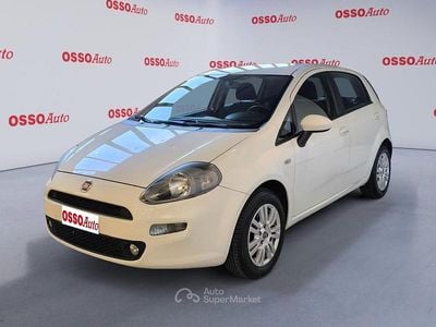 Usata Fiat Punto Lounge 69 CV (50 kW) 2015 Bianco Utilitaria