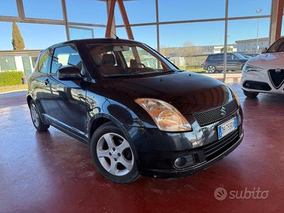 Usata Suzuki Swift 69 CV (50 kW) 2007 Nero Utilitaria