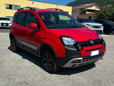 Usata Fiat Panda Cross Cross 95 CV (69 kW) 2017 Rosso Utilitaria