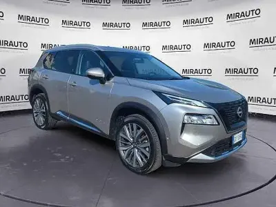 Usata Nissan X-Trail Tekna 213 CV (156 kW) 2024 Grigio SUV