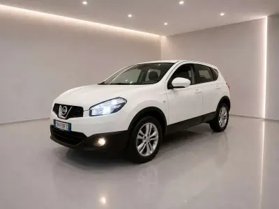Usata Nissan Qashqai Acenta 131 CV (96 kW) 2012 Bianco SUV