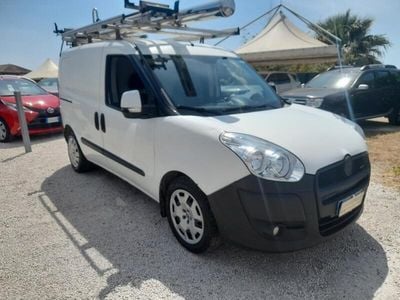 Usata Fiat Doblò 95 CV (69 kW) 2017 Bianco Monovolume