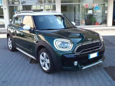 Usata Mini Cooper S Countryman 135 CV (99 kW) 2017 Verde SUV
