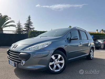 Usata Peugeot 307 90 CV (66 kW) 2007 Grigio Station wagon