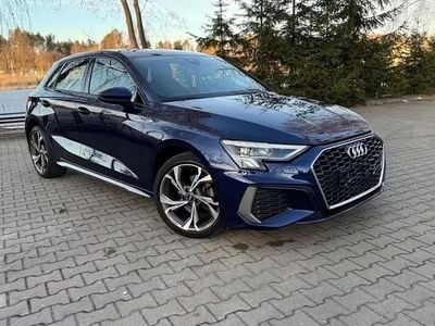Usata Audi A3 Ambiente 116 CV (85 kW) 2021 Blu Berlina