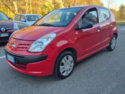 Usata Nissan Pixo 68 CV (50 kW) 2010 Rosso Utilitaria