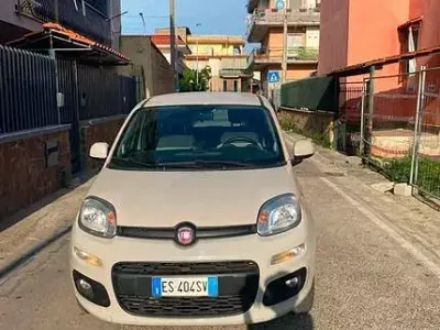 Usata Fiat Panda 85 CV (62 kW) 2013 Giallo Utilitaria