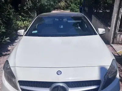 Usata Mercedes A160 Executive 90 CV (66 kW) 2016 Bianco Utilitaria