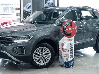 Usata VW T-Roc Sport 150 CV (110 kW) 2023 Grigio SUV