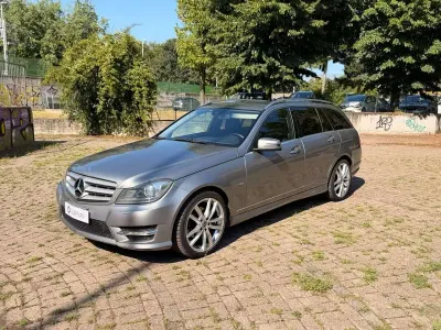 Usata Mercedes C220 Elegance 170 CV (125 kW) 2011 Argento Station wagon