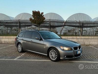 Usata BMW 320 M Sport 177 CV (130 kW) 2009 Grigio Station wagon