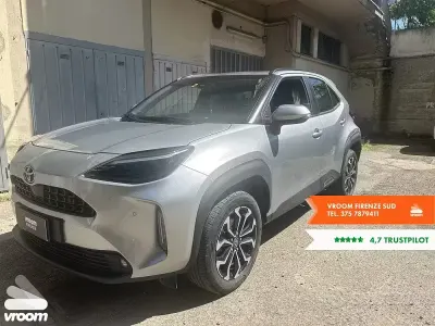Usata Toyota Yaris Cross Trend 92 CV (67 kW) 2024 Argento SUV