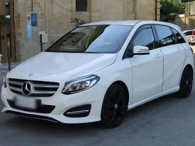 Usata Mercedes B200 Executive 136 CV (100 kW) 2016 Bianco Utilitaria