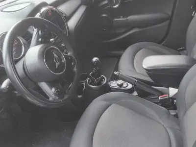 Usata Mini One D 116 CV (85 kW) 2018 Blu Utilitaria