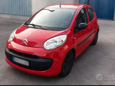 Usata Citroën C1 68 CV (50 kW) 2006 Rosso Utilitaria