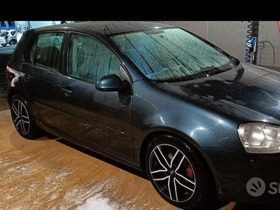 Usata VW Golf VI 105 CV (77 kW) 2008 Utilitaria
