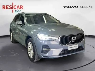 Usata Volvo XC60 145 CV (106 kW) 2023 Grigio SUV