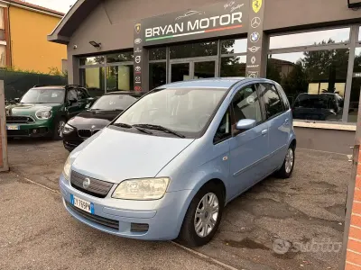 Usata Fiat Idea Dynamic 69 CV (50 kW) 2006 Bluazzurro Monovolume
