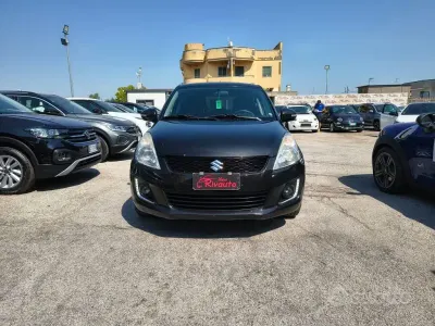 Usata Suzuki Swift Cool 90 CV (66 kW) 2014 Nero Utilitaria