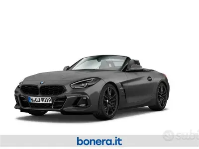 Nuova BMW Z4 M Sport 197 CV (144 kW) 2026 Frozen grey ii metallic Cabrio