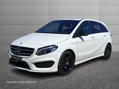 Usata Mercedes 180 Premium 109 CV (80 kW) 2015 Bianco Berlina