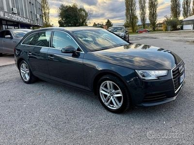 Usata Audi A4 Business 150 CV (110 kW) 2018 Grigio Station wagon
