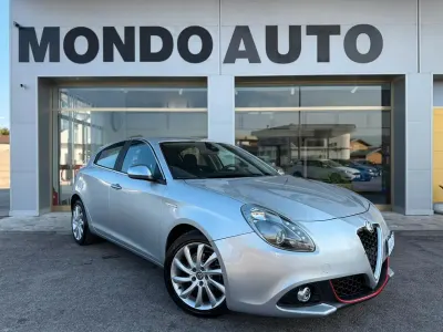Usata Alfa Romeo Giulietta Business 120 CV (88 kW) 2016 Argento Utilitaria