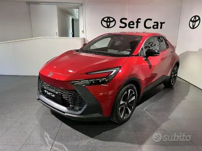 Ny Toyota C-HR Trend 2026 Röd SUV