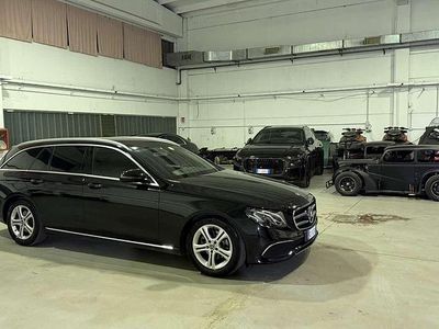 Usata Mercedes E200 160 CV (117 kW) 2019 Nero Station wagon