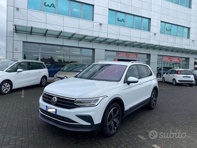 Usata VW Tiguan Life 150 CV (110 kW) 2021 Bianco SUV