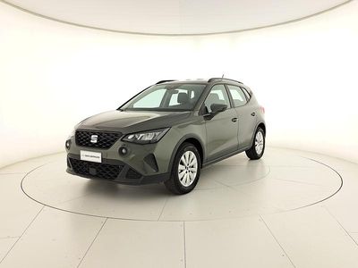 Usata Seat Arona Style 110 CV (80 kW) 2023 Grigio cliff SUV