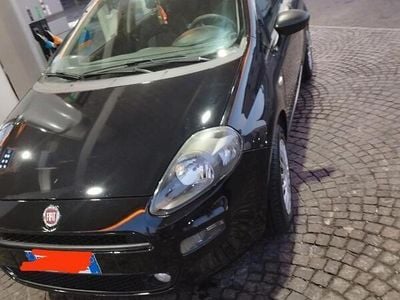 Usata Fiat Punto 69 CV (50 kW) 2018 Nero Utilitaria