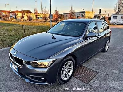 Usata BMW 318 Advantage 150 CV (110 kW) 2015 Grigio Berlina