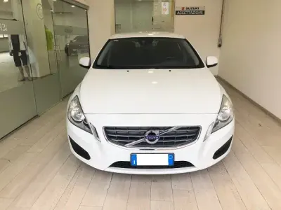Usata Volvo S60 Business Edition 116 CV (85 kW) 2012 Berlina