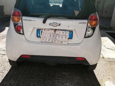 Usata Chevrolet Spark 68 CV (50 kW) 2011 Bianco Utilitaria