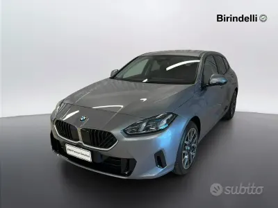 Usata BMW 118 Comfort Edition 150 CV (110 kW) 2024 Skyscraper grey metallic Utilitaria