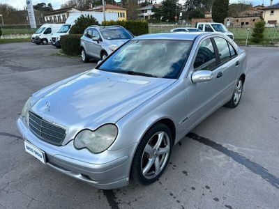 Mercedes C220