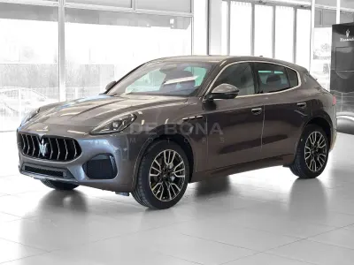 Nuova Maserati Grecale 250 CV (183 kW) 2026 Grigio lava SUV