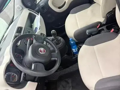 Usata Fiat Panda 69 CV (50 kW) 2015 Nero Utilitaria