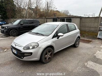 Usata Fiat Punto Evo 69 CV (50 kW) 2011 Grigio Utilitaria