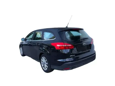 Usata Ford Focus Titanium S 120 CV (88 kW) 2015 Nero Station wagon