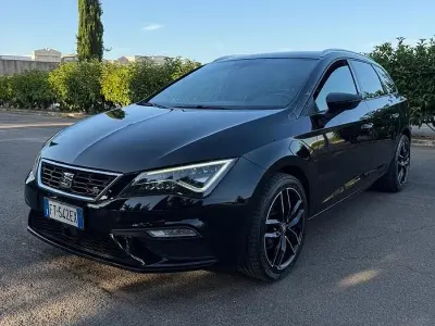 Usata Seat Leon FR 115 CV (84 kW) 2018 Nero Station wagon